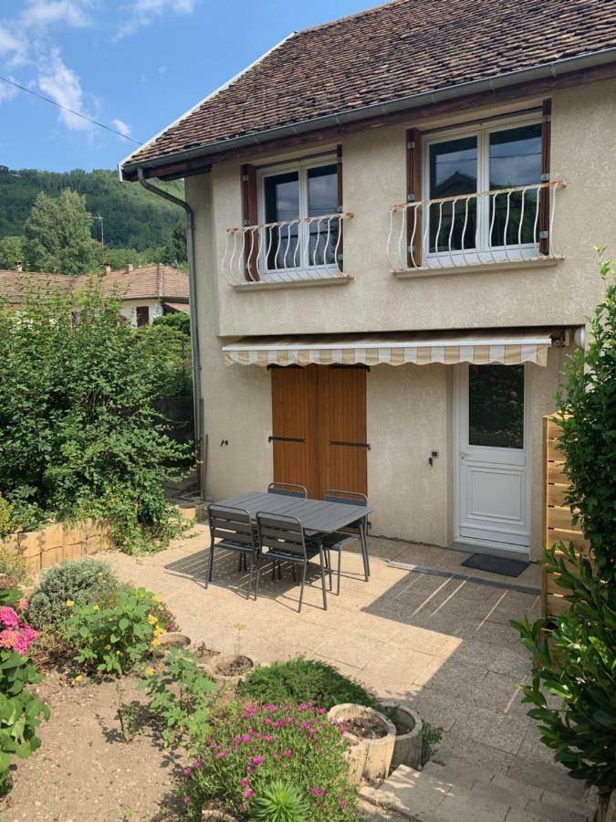 La Grange De Meme Yvette Apartment Vaulnaveys-le-Haut Exterior foto